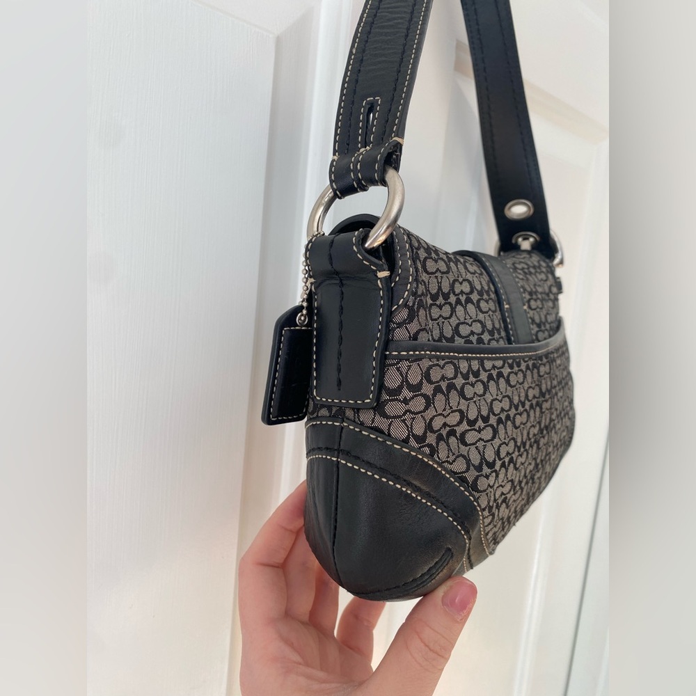 Vintage Y2K COACH Soho Signature C Black Jacquard & Leather Shoulder Bag π€ - Picture 9 of 16